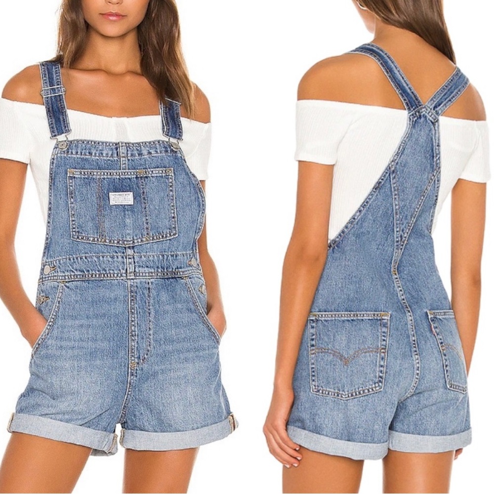 Adorable NWT Levi’s premium overall shorts overalls